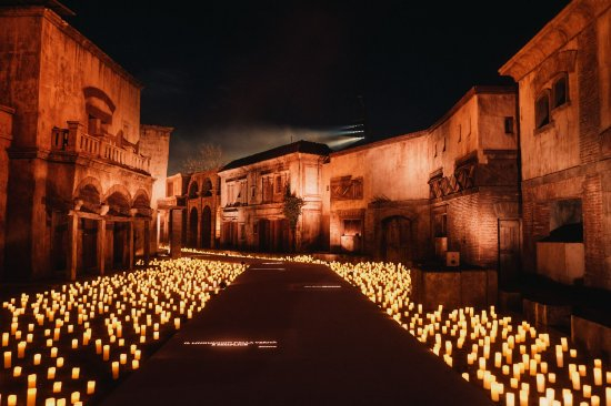 首映晚宴现场外