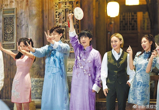 宁静、张雨绮现身《密室大逃脱×乘风破浪的姐姐》