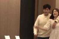 陈乔恩见艾伦小跑投抱超甜 带男友见亲友时刻牵手似连体婴