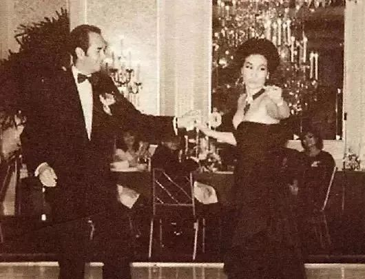 何鸿燊与二房太太蓝琼缨