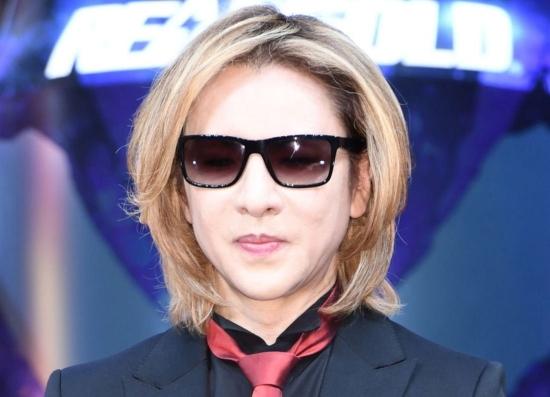 YOSHIKI因病缺席莎拉布莱曼巡演 颈椎要再次手术