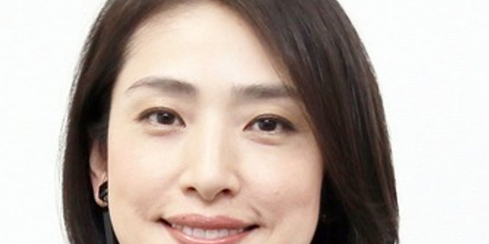 日本票选光芒四射中年女星天海祐希夺冠 手机新浪网