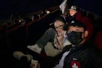 郑恺苗苗孩子睡着后过二人世界 一起看《前任4》