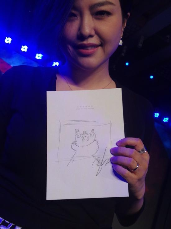 査可欣展示扎克的大作