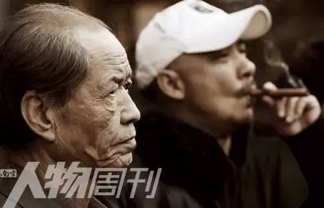 陈忠实(左)和王全安