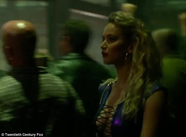 大表姐出场一幕真·性感