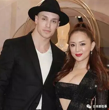 滨崎步宣布离婚