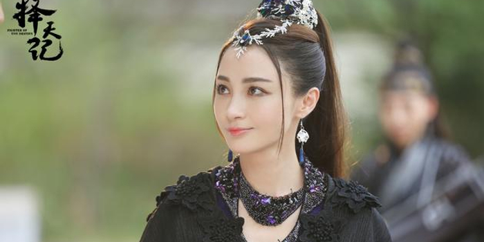 《择天记》姚笛变身魔族公主 为爱不折手段种魔种