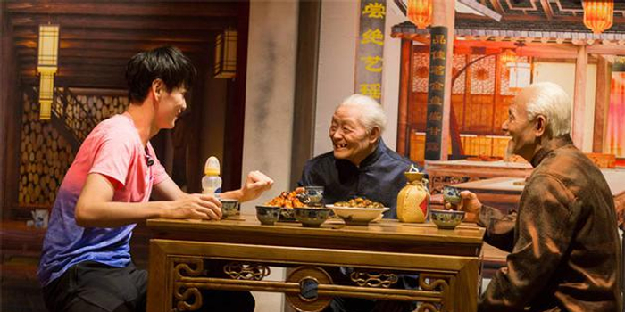 汪苏泷谎报身高遭揭穿 全体泪撒江映蓉罢录