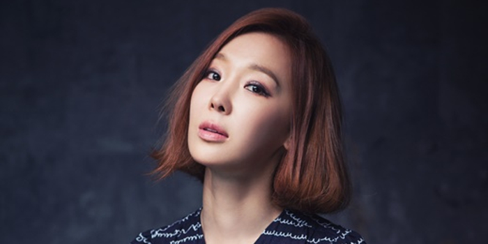 李智慧承认与圈外男友恋情 本人确定今秋结婚