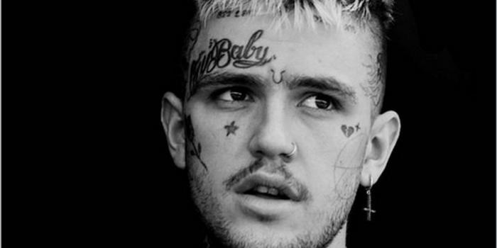 說唱歌手lil peep因服用藥物過量去世 年僅21歲