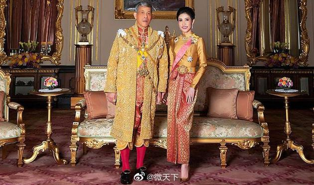 泰国国王与王妃