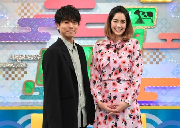 井之原快彦、森泉一起主持节目
