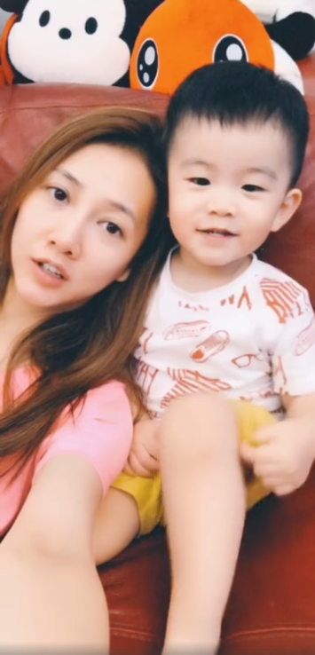 弦子和儿子