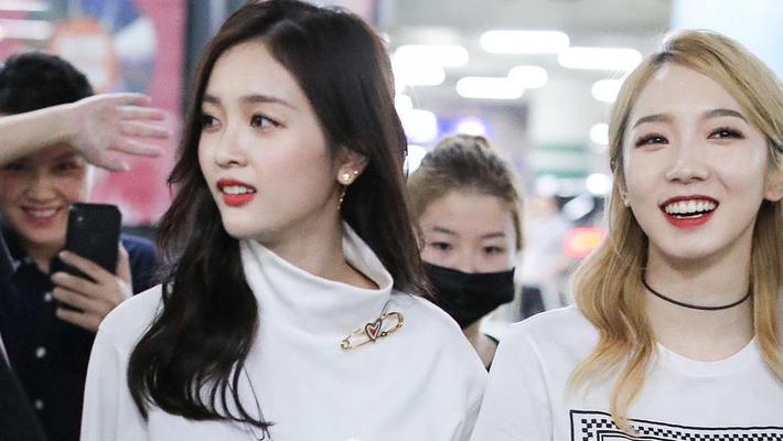 美岐宣仪同框比美