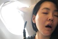 小S张嘴酣睡任化妆师打扮 完成效果超好大片判若两人