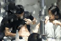 金瀚恋情曝光?与美女亲昵撩衣服摸腹肌还共度三天两夜