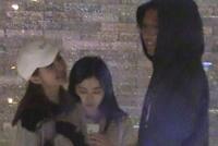 恋情疑似曝光?池子与王思聪前女友豆得儿当街打情骂俏