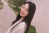 雪莉哥哥疑不满父亲争遗产 曝其连雪莉坟墓都没去过