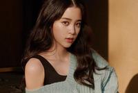 欧阳娜娜内衣广告大片曝光 网友质疑穿太多:钱太好赚