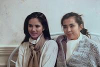 美女同框!李若彤晒与王祖贤31年前合照 赞其友善没架子