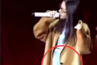 疑似张碧晨挺孕肚彩排照曝光 小肚隆起四肢纤细