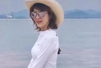 金巧巧现身三亚带儿女骑马 46岁身材优越显眼
