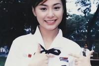 阿娇学生时期校服旧照公开 模样清纯乖巧惹人怜
