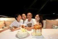 好甜蜜!汪诗诗晒一家四口合照为甄子丹庆祝58岁生日