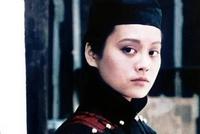 宁静22岁青涩旧照曝光 古装公子扮相眼神灵动模样俊俏