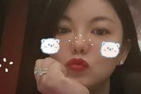王岳伦宣布离婚 李湘自拍卖萌秀大钻戒配悲伤情歌