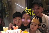 沙溢卡点为老婆胡可庆生表白 连续多年不间断
