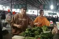 佟丽娅黄渤陈赫等菜市场录节目 丫丫扎低马尾生图能打