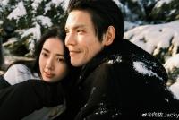 向佐晒出与郭碧婷双人雪地大片 高调向妻子示爱