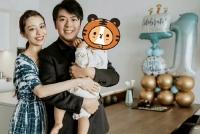郎朗晒一家三口合照为儿子庆生 吉娜穿连衣裙身材姣好