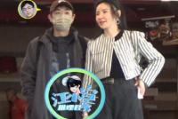 大鹏与女子牵手逛街被拍 两人穿着低调并肩走很甜蜜