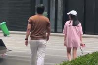 网友长沙偶遇王岳伦李湘王诗龄 一家三口逛街画面温馨