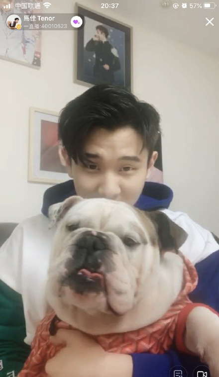 马佳与爱宠