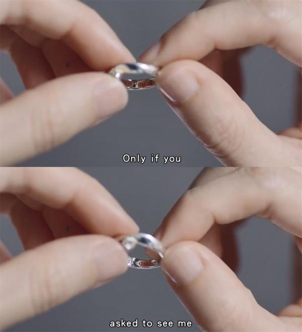 戒指上刻着波伏娃的一句情诗