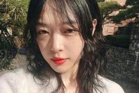 再见小仙女!雪莉非公开葬礼今日举行 FX成员送最后一程
