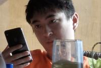 王思聪被限制高消费后现身 高级酒店餐厅点下午茶套餐