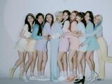 TWICE将于8月回归 《BETWEEN 1&2》预告海报公开