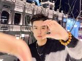 靖佩瑶吕妍发文官宣恋情 将参加参加结婚向恋综