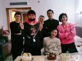 胡歌老婆正面疑似曝光 短发造型五官清秀笑容甜美