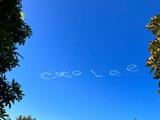 悉尼粉丝缅怀李玟 天空飘着“CoCoLee”云朵