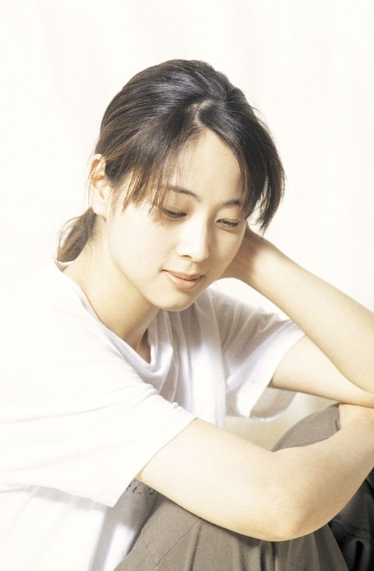 ZARD主唱坂井泉水资料图