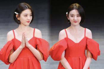 宋祖儿吊带红裙清纯