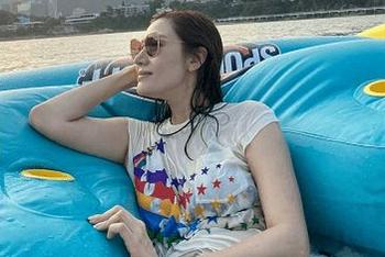 李嘉欣海边湿身诱惑