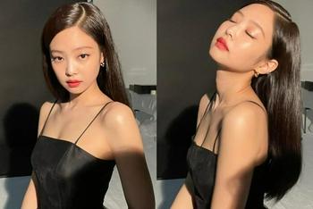 JENNIE黑裙配红唇性感