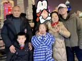 杨迪晒与前任聊天记录 称全家福里不是新欢是亲妹